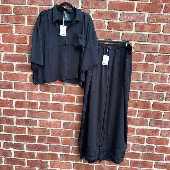 Barefoot Dreams $238 Washed Satin Cropped Dream Pajama Set 1X NEW - Picture 7 of 11